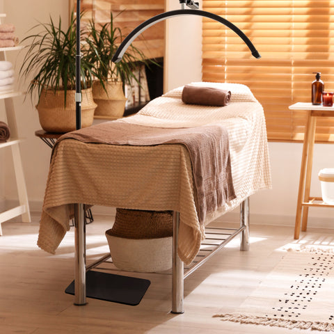 BRÜUN Beauty 30W Moon Lash Light | A 24 Inches Adjustable LED Floor Lamp for Estheticians, Lash Technicians, and Nail Artists - Ideal Eyelash Extensions with Phone Holder and Remote Control